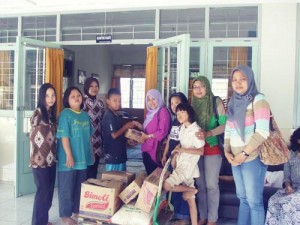 simply-jumat-peduli-22-desember-2012-c