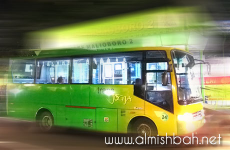 Berkeliling Jogja menggunakan Trans Jogja