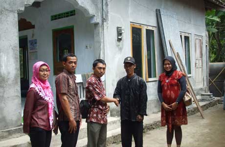 Simply Homy Jumat Peduli di Mushola Al Hikmah Yogyakarta