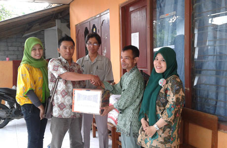 Jumat Peduli Simply Homy ke Panti Asuhan Ghifari