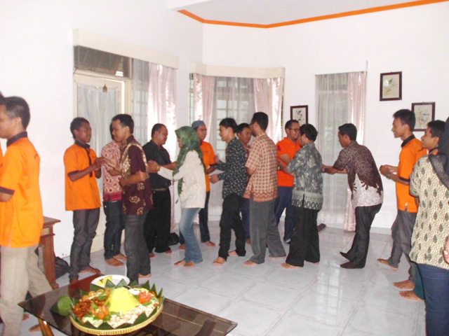 Halal Bihalal dan Peringatan Ulang Tahun Simply Homy ke-3