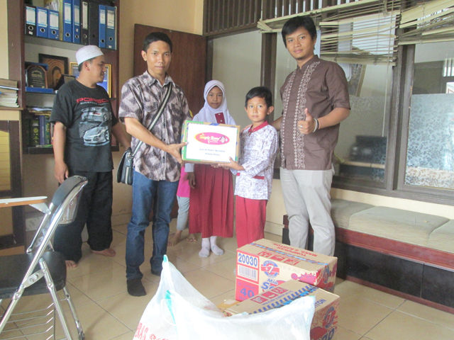 Jumat Peduli di Panti Asuhan Amanah Umah Bandung